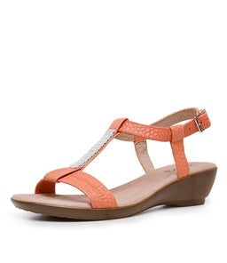PAVIA PINK SCALE LEATHER