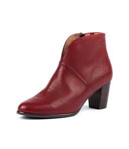 CHRISTINA RED LEATHER