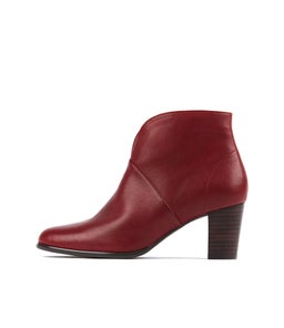 CHRISTINA RED LEATHER