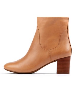 BAZAAR TAN LEATHER