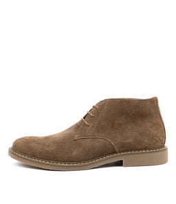 C CRAIG WALNUT SUEDE