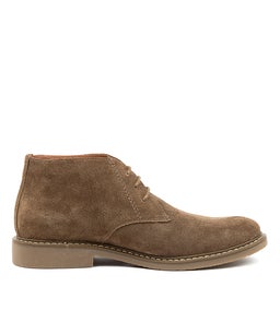 C CRAIG WALNUT SUEDE
