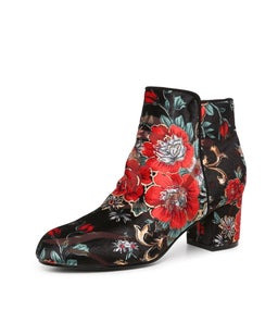 KANYE BLACK&RED FLORA VELVET
