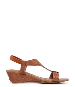 MALU IS DARK TAN SMOOTH