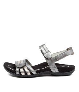 BYRNN MET PEWTER LEATHER