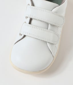 SU GRASS COURT BQ WHITE SAND LEATHER