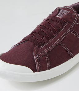 VEX BW DEEP RED CANVAS