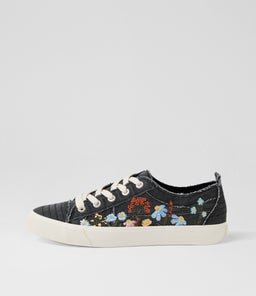 Vivid Black Canvas Sneakers Vivid Black Canvas Sneakers