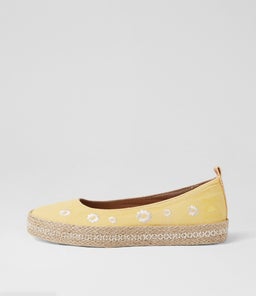 BENITA BW BUTTER YELLOW CANVAS