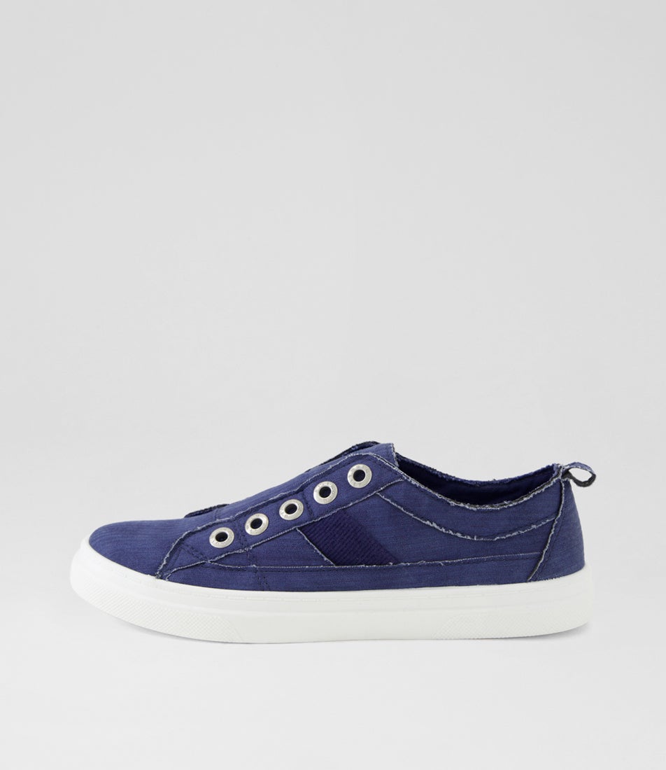 Hangout Newport Navy Canvas Sneakers Hangout Newport Navy Canvas Sneakers