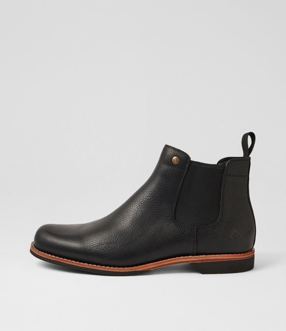 Ritter Black Tumble Leather Chelsea Boots