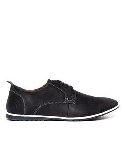 C FUSE CF NAVY NUBUCK