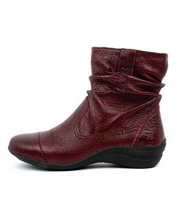 BURTON CF RED LEATHER