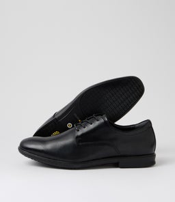 C PERCY CF BLACK LEATHER