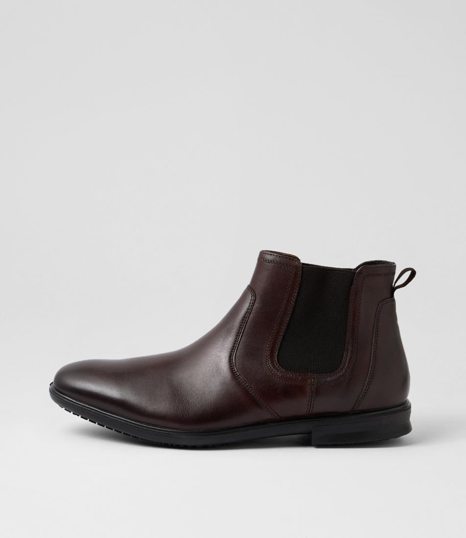 Porter Chestnut Leather Chelsea Boots