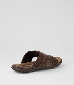 DALLAS CF DARK BROWN CRAZYHORSE LEATHER