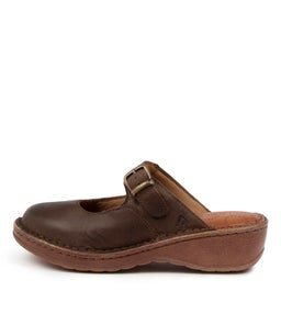 NIGHTINGALE CF ROASTED PECAN LEATHER