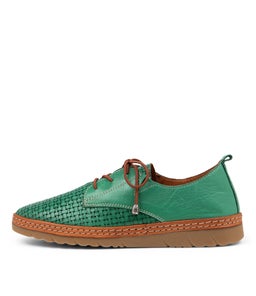 WONDERS CF EMERALD LEATHER