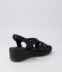 JITARE CF BLACK BLACK SOLE LEATHER