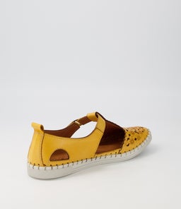 VARISH CF YELLOW LEATHER