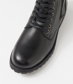 ARJO CF BLACK LEATHER