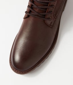 GALA CF CHESTNUT WAXY NUBUCK