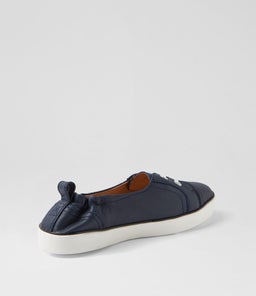 EMPATH CF NAVY LEATHER