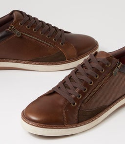 IOTA CF DARK BROWN PULL UP LEATHER