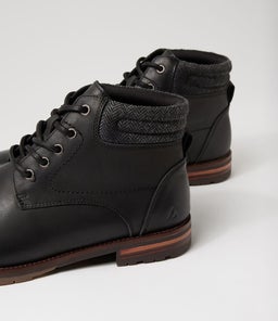 KIRK CF BLACK PULL UP LEATHER