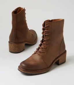REMA CF BROWN CRAZYHORSE LEATHER