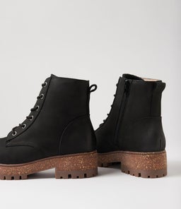 TRAIL CF BLACK NUBUCK