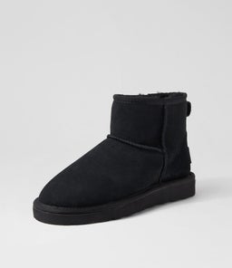 MARRI CF BLACK SHEEPSKIN