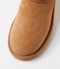 MARLU CF CHESTNUT SHEEPSKIN