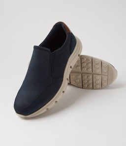 WAKE CF NAVY NUBUCK