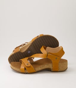 TECOPA CF TAN PULL UP LEATHER