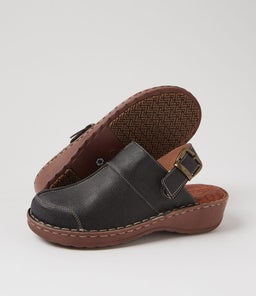 NYLA CF BLACK LEATHER
