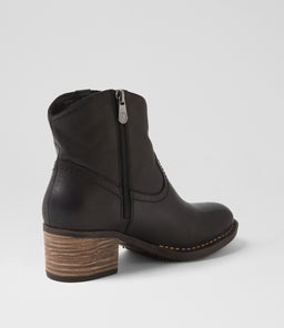 BENSON CF BLACK LEATHER