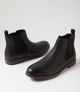 KLERK CF BLACK TUMBLE LEATHER