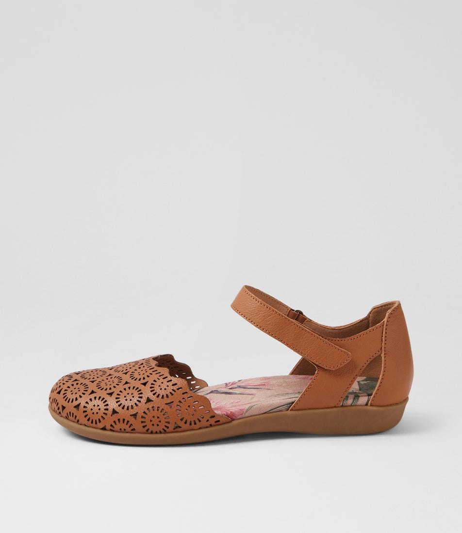 Charlee Tan Leather Flat Shoes Charlee Tan Leather Flat Shoes
