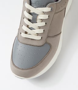 DAKOTA CF GREY LIGHT GREY NUBUCK