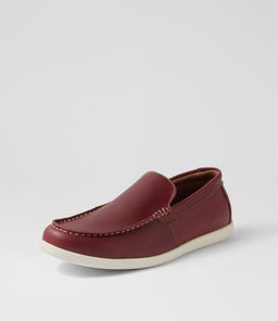 RENO CF RED OILED LEATHER