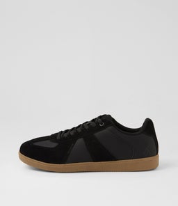 Comrade Black Leather Sneakers Comrade Black Leather Sneakers