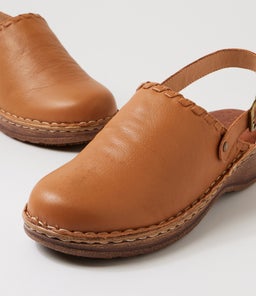 NOLANA CF DK TAN LEATHER