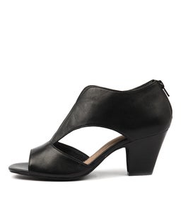 QUIP BLACK LEATHER