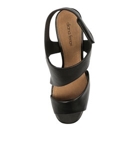 QUAI BLACK LEATHER