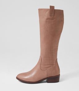 GIDDY DF LT CHOC LEATHER