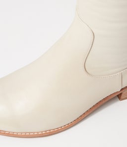 GIDDY DF OATMILK LEATHER