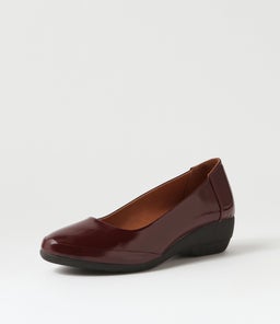 GEANIZE DF BURGUNDY PATENT LEATHER