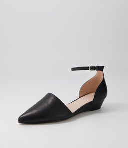 PRYE DF BLACK LEATHER