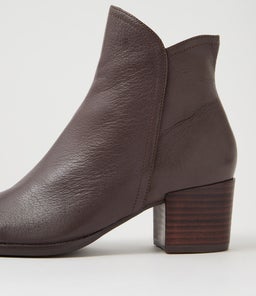 MOCKER DF DK BROWN LEATHER